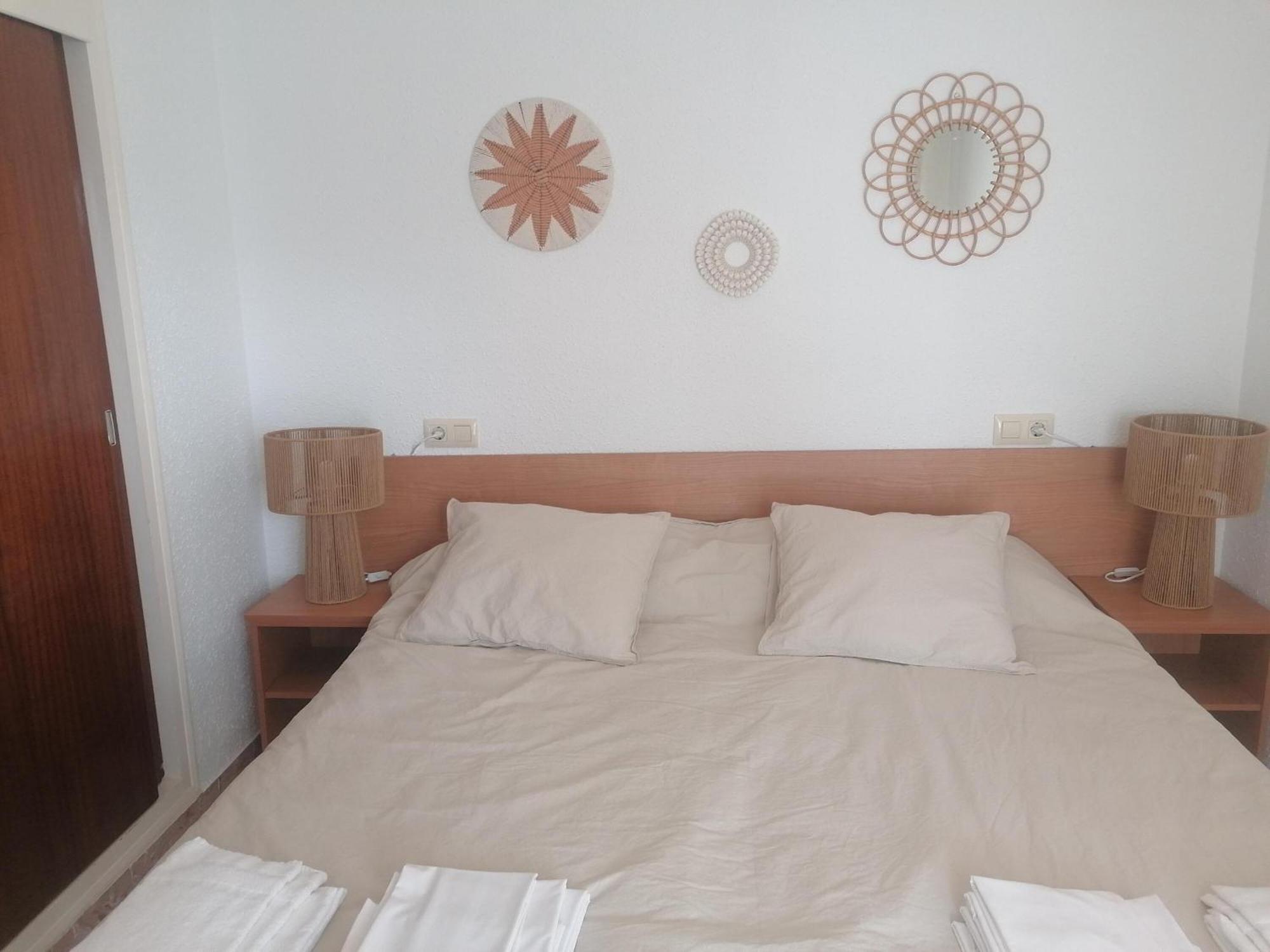 Con Vistas, 2ª Linea De Playa, Climatizacion, Wifi, Terraza Y Parking, En Santa Margarita - Es-258-121 Apartment